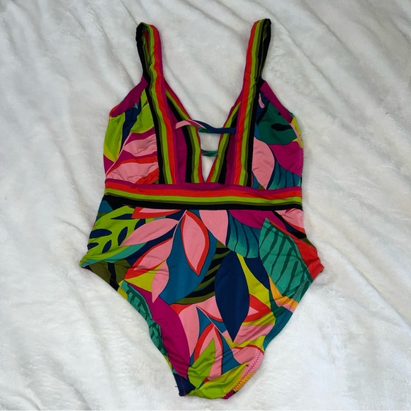 Trina Turk  Women's Standard Rainforest Plunge Hi Leg One Piece, Multi, Size 10 - Picture 8 of 16